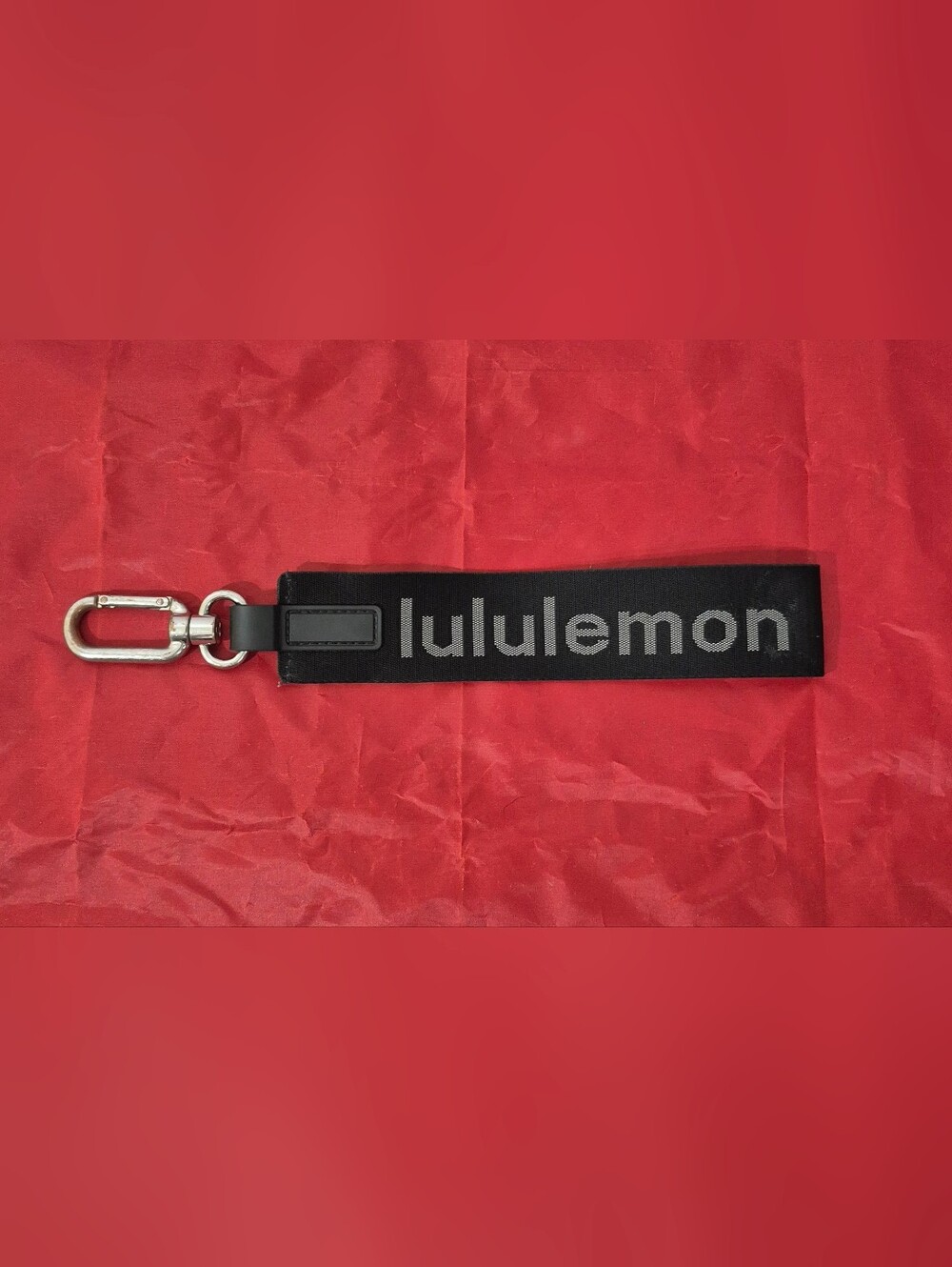 Lululemon Never Lost Keychain Black White Logo Webbing Strap Swivel Clasp 12"